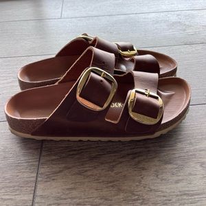 Birkenstock Arizona Big Buckle Slide Sandal in Cognac